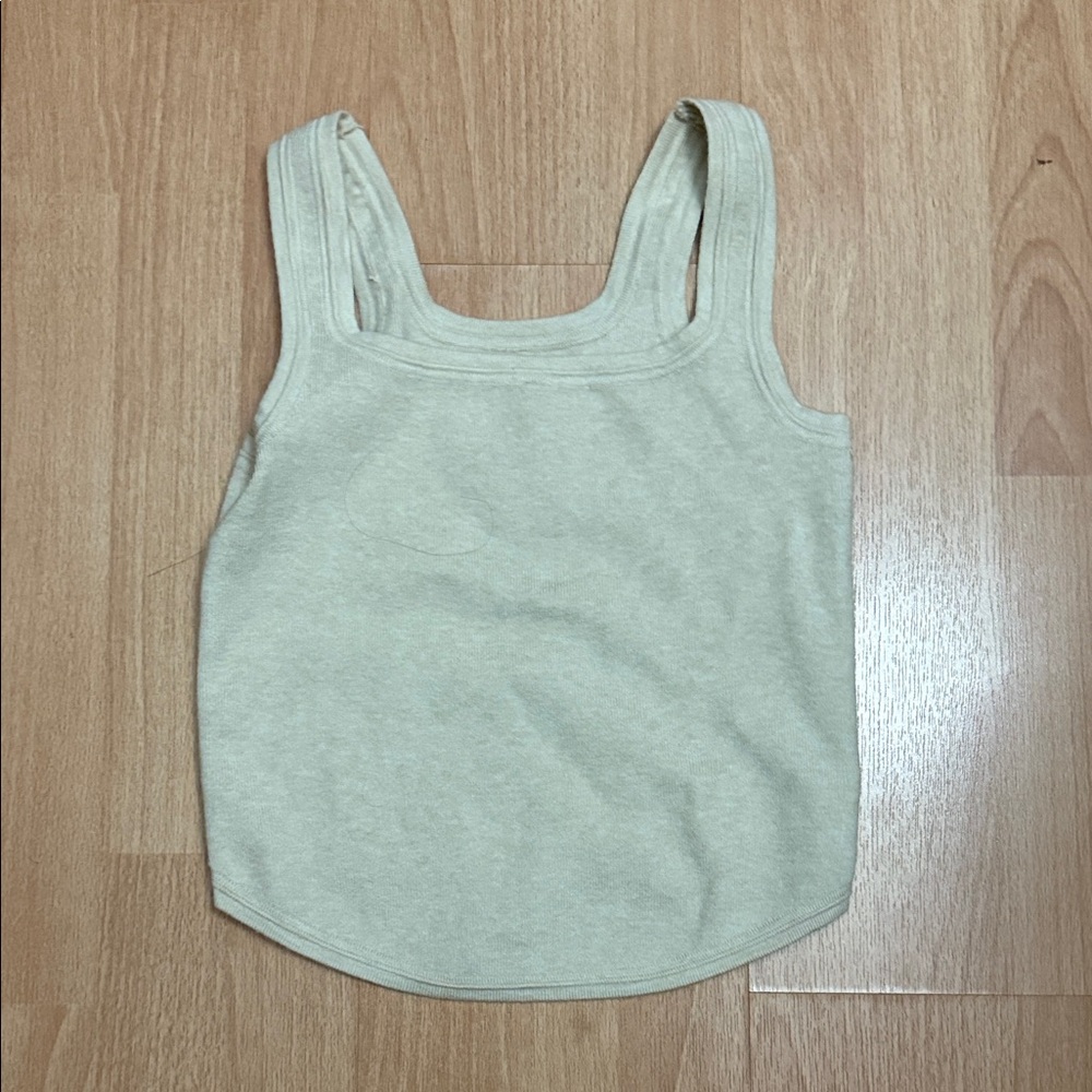 DONATING SOON Offline Duty Free Women's Cream Tank Top